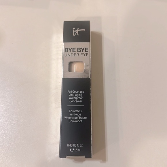 🆕 IT BYE BYE UNDER EYE FULL COVERAGE WATERPROOF CONCEALER 21.5 Medium Nude - Picture 9 of 9